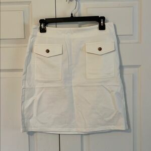 White Women's Skirt with Pockets LOFT 4